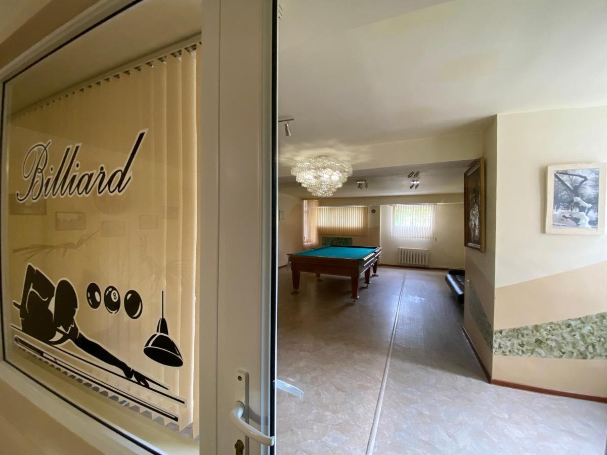 Kirovakan Hotel Vanadzor Exterior foto