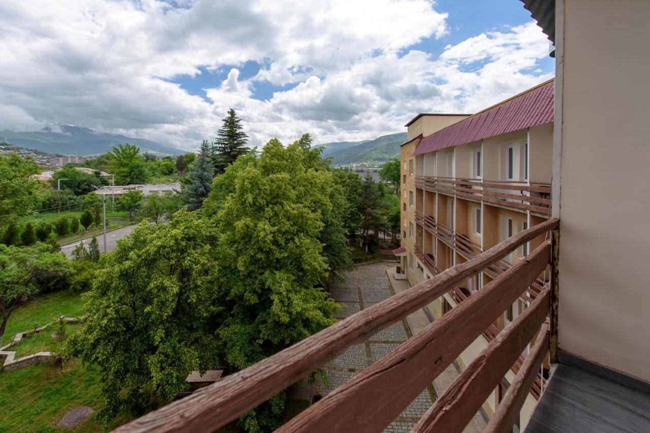 Kirovakan Hotel Vanadzor Exterior foto