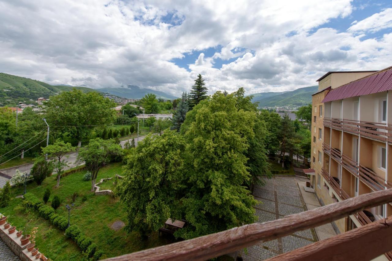 Kirovakan Hotel Vanadzor Exterior foto