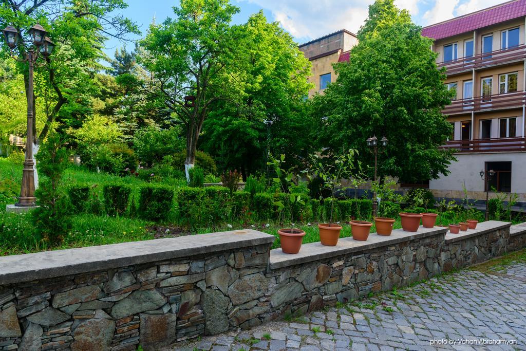 Kirovakan Hotel Vanadzor Exterior foto
