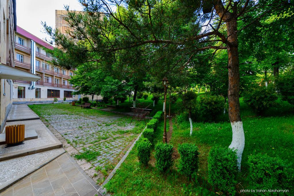 Kirovakan Hotel Vanadzor Exterior foto