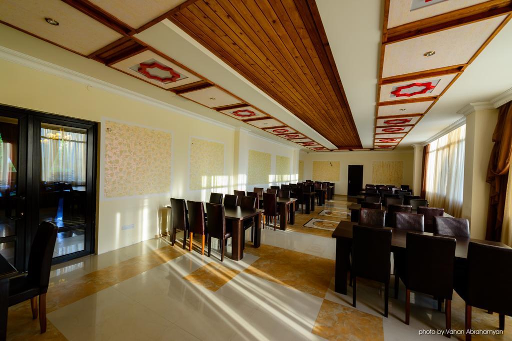 Kirovakan Hotel Vanadzor Exterior foto